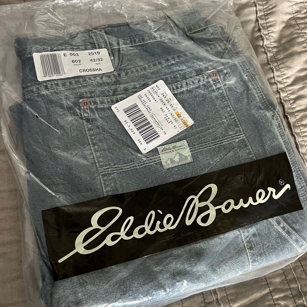 NWT Eddie Bauer carpenter jeans sz 42/32